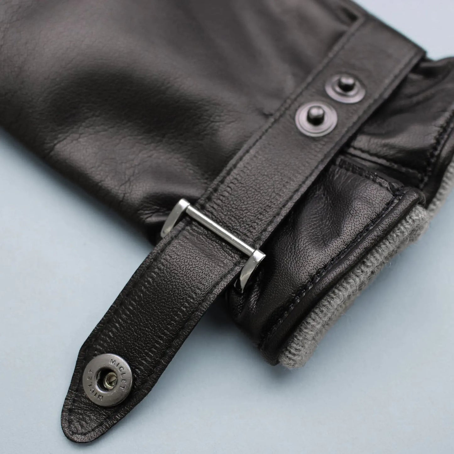 【MEN】Italian Sheep Belted - Touch Panel